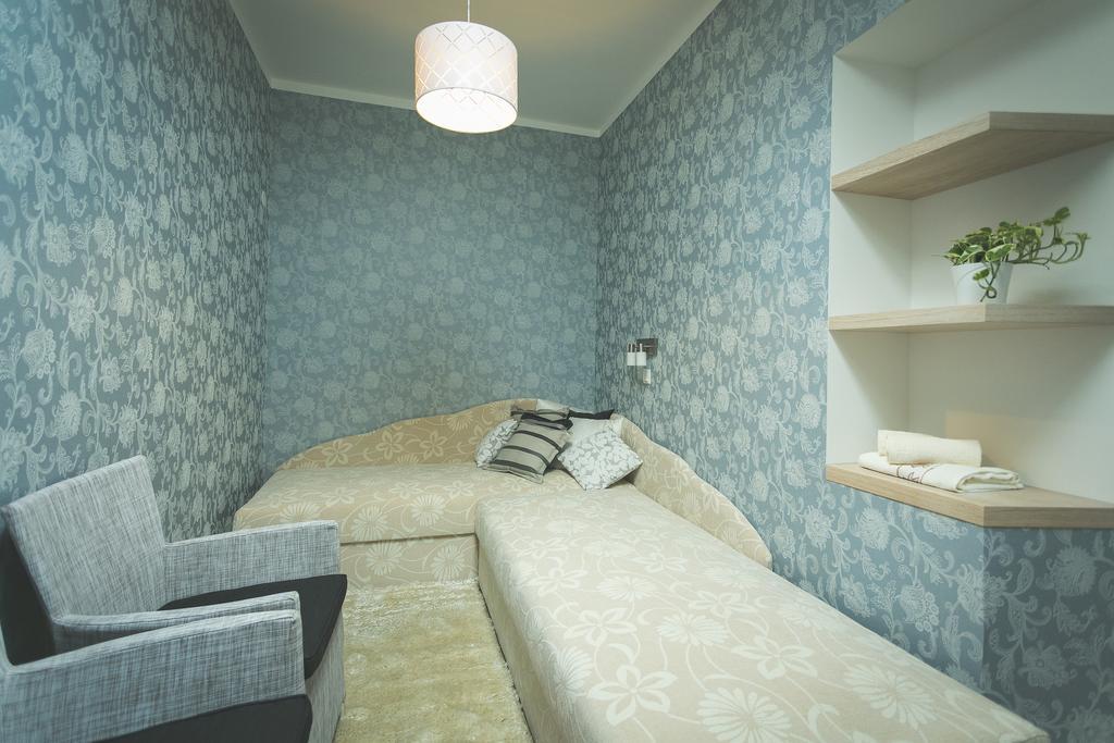 Arina Guest Apartment كوريسارِ الغرفة الصورة